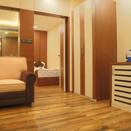 Hotel Silver Land ดีกา ภายนอก รูปภาพ